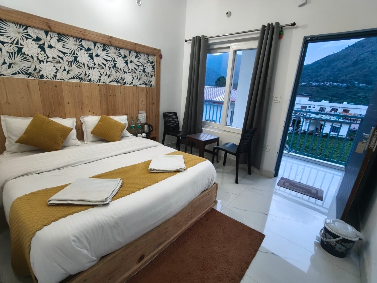 Guptkashi Kedarnath Hotel